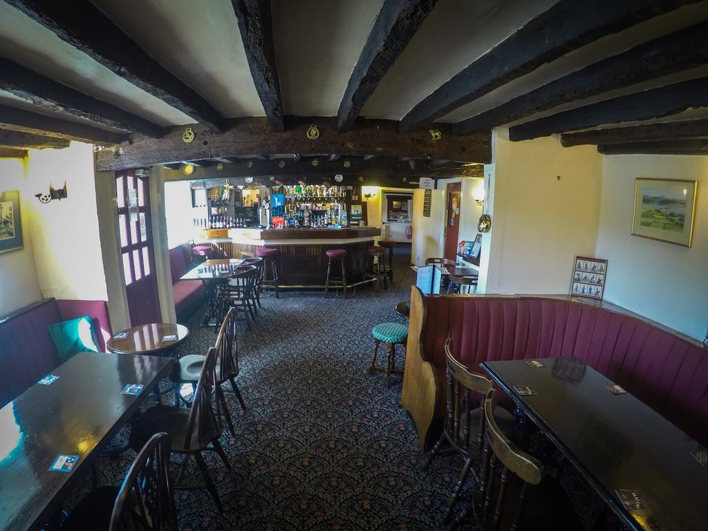 The Red Lion Hotell Lowick Green Exteriör bild